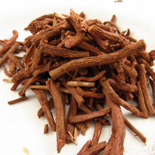 madder root chips on a white background