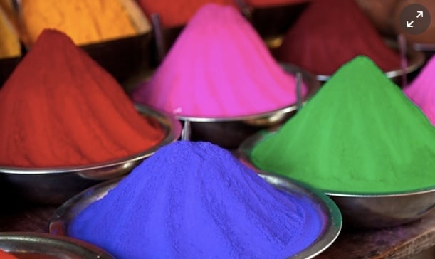 synthetic vs natural dyes